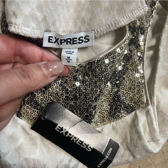 Express Silver and White Sequin top - Picture 5 of 7